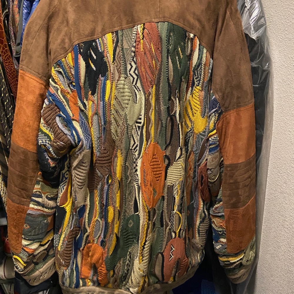 Men’s COOGI Jacket - Picture 2 of 2